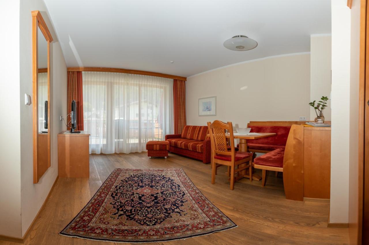 Hotel Garni Elisabeth Цель-ам-Циллер Экстерьер фото