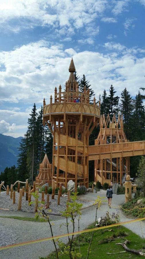 Hotel Garni Elisabeth Цель-ам-Циллер Экстерьер фото